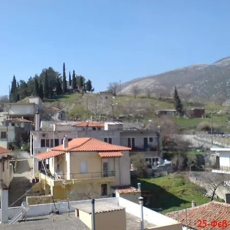 Apartment Lux 3 ατόμων,με μεγάλη βεράντα & απεριόριστη θέα Distomo