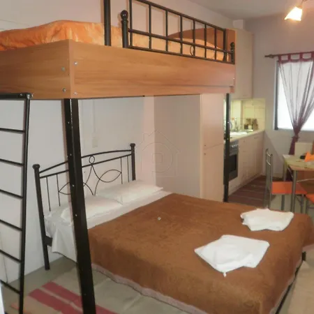 Lux 3 ατόμων,με μεγάλη βεράντα & απεριόριστη θέα Apartment